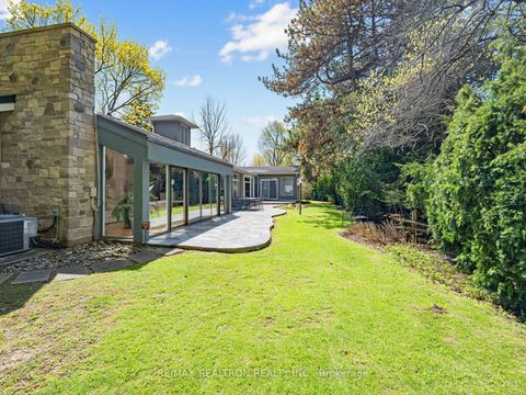 Photo 48 at 11 Mead Court, Windfields, Toronto