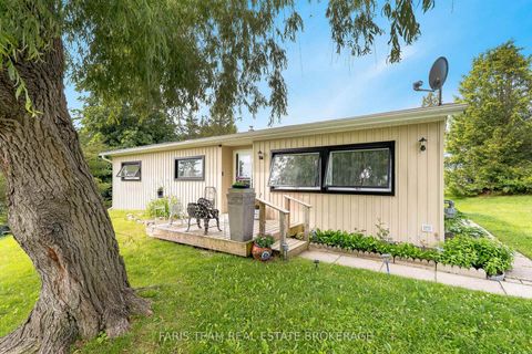 Photo 0 at 21 Hawthorne Drive, Rural Innisfil, Innisfil