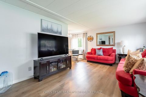 Photo 16 at 21 Hawthorne Drive, Rural Innisfil, Innisfil
