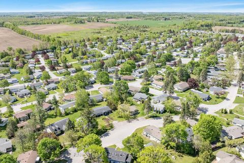 Photo 32 at 21 Hawthorne Drive, Rural Innisfil, Innisfil