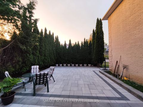 Photo 35 at 67 Chantilly Crescent, Westbrook, Richmond Hill