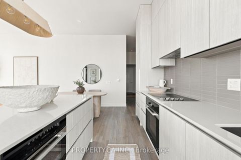 Photo 4 at 5104 - 8 Cumberland Street, Annex, Toronto