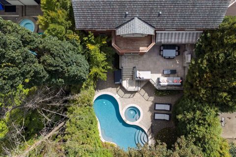 Photo 3 at 230 Hillhurst Boulevard, Nortown, Toronto
