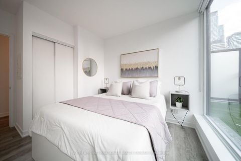 Photo 19 at 302 - 17 Dundonald Street, Yonge Corridor, Toronto