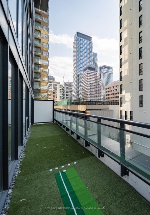 Photo 25 at 302 - 17 Dundonald Street, Yonge Corridor, Toronto