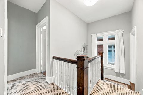 Photo 14 at 111 Welland Avenue, Moore Park, Toronto