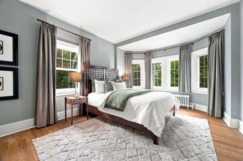 Photo 16 at 111 Welland Avenue, Moore Park, Toronto