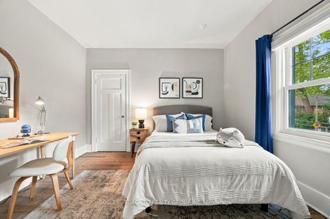 Photo 26 at 111 Welland Avenue, Moore Park, Toronto