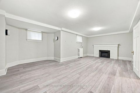 Photo 32 at 111 Welland Avenue, Moore Park, Toronto