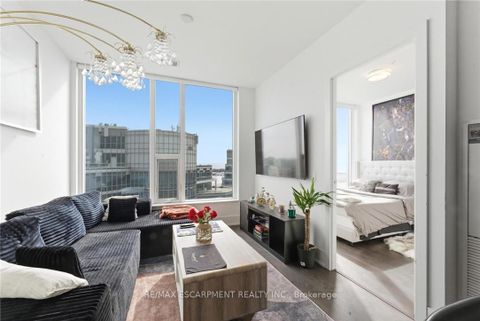 Photo 3 at 3807 - 10 York Street, Waterfront Communities C1, Toronto