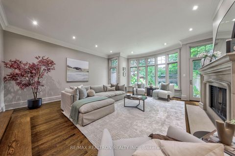 Photo 9 at 43 Joicey Boulevard, Nortown, Toronto
