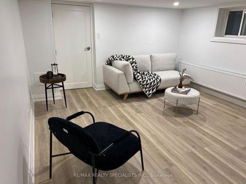 Photo 33 at 252 Earlscourt Avenue, Fairbank, Toronto