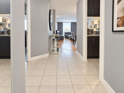 Photo 3 at 1411 - 10 Martha Eaton Way, Amesbury, Toronto