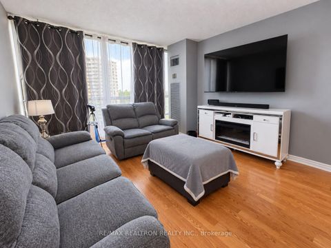 Photo 7 at 1411 - 10 Martha Eaton Way, Amesbury, Toronto
