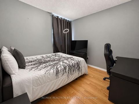 Photo 21 at 1411 - 10 Martha Eaton Way, Amesbury, Toronto