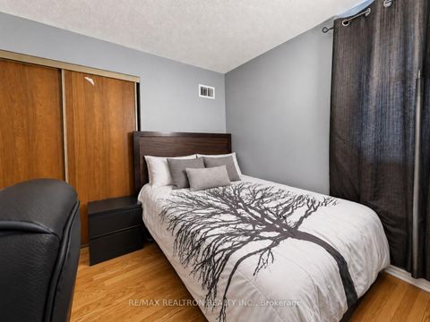 Photo 23 at 1411 - 10 Martha Eaton Way, Amesbury, Toronto