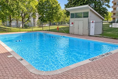 Photo 32 at 1411 - 10 Martha Eaton Way, Amesbury, Toronto