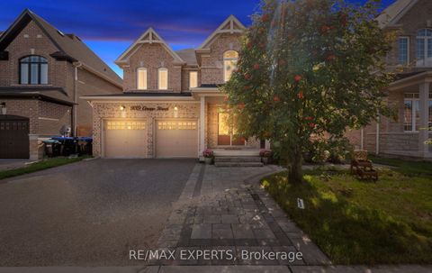 Photo 3 at 939 Green Street, Lefroy, Innisfil