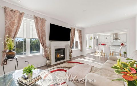 Photo 12 at 939 Green Street, Lefroy, Innisfil