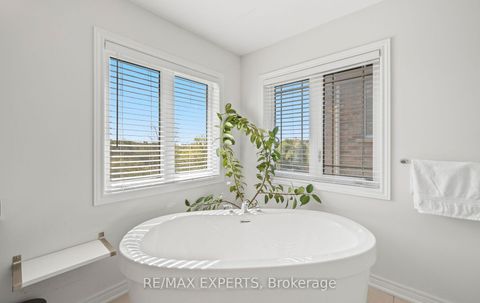 Photo 25 at 939 Green Street, Lefroy, Innisfil