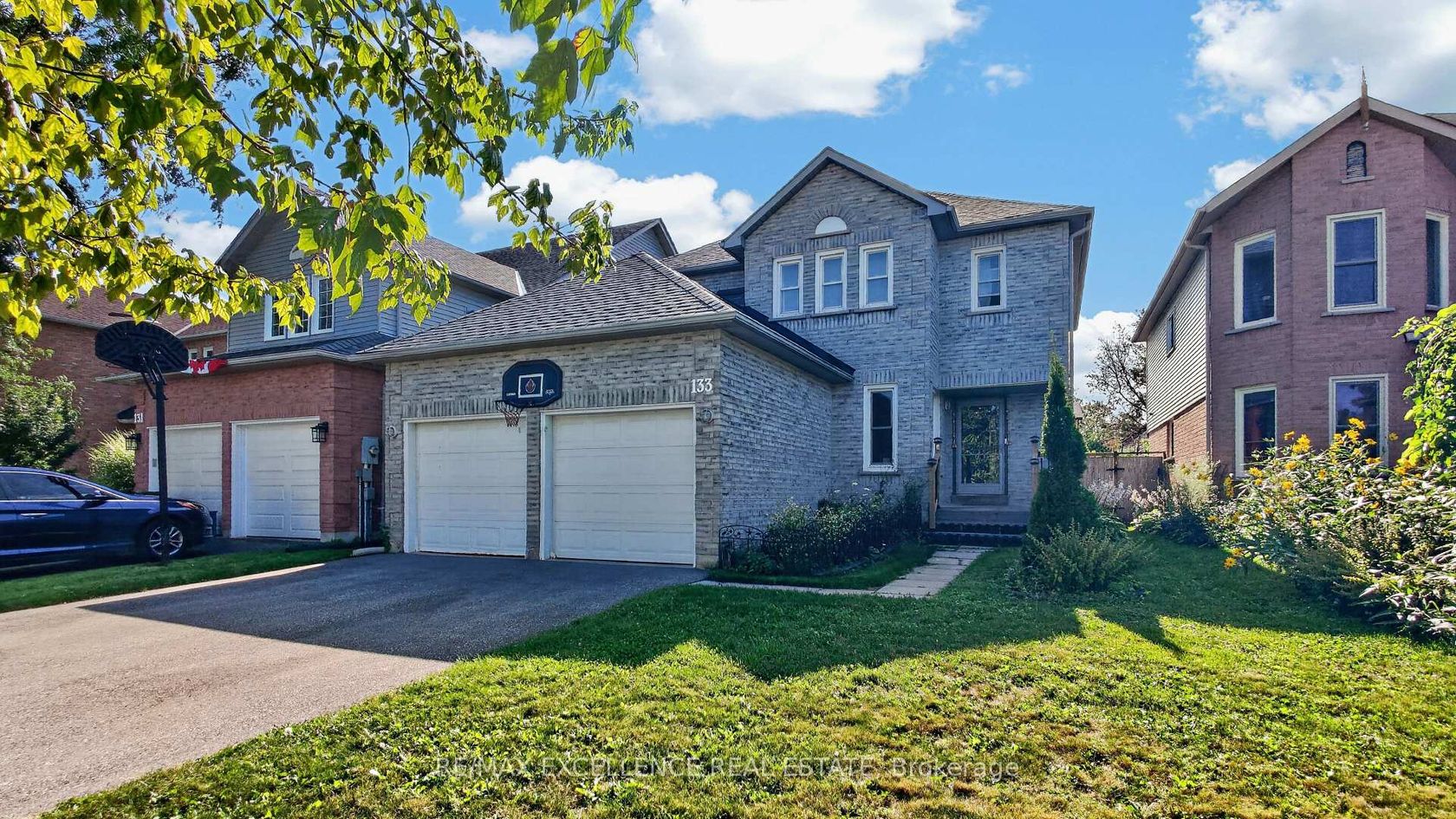 133 Cardinal Street, Cundles East, Barrie photo number 2