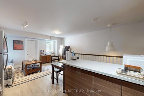Photo 6 at 467 Keele Street, Junction Area, Toronto