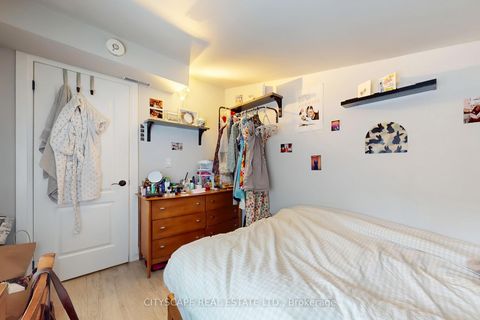 Photo 13 at 467 Keele Street, Junction Area, Toronto