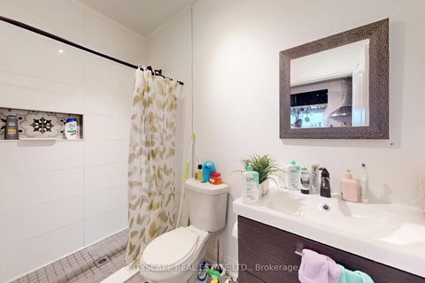 Photo 22 at 467 Keele Street, Junction Area, Toronto