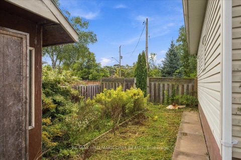 Photo 9 at 848 Lebanon Drive, Alcona, Innisfil