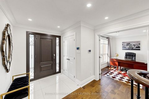 Photo 2 at 431 Kerrybrook Drive, Mill Pond, Richmond Hill