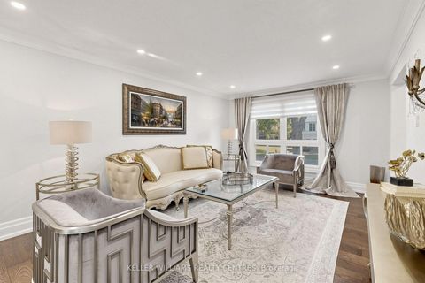 Photo 6 at 431 Kerrybrook Drive, Mill Pond, Richmond Hill