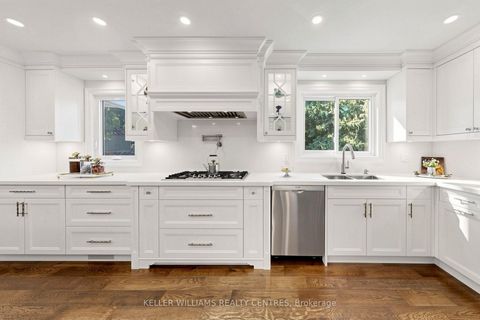 Photo 17 at 431 Kerrybrook Drive, Mill Pond, Richmond Hill