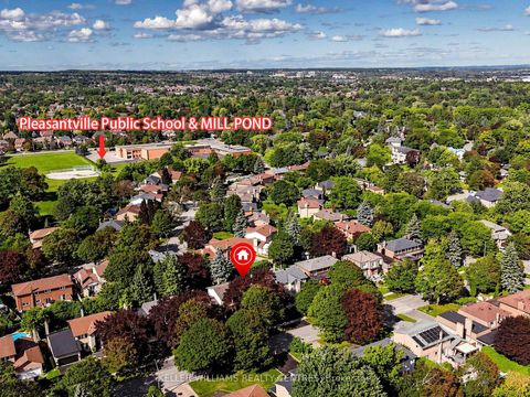 Photo 48 at 431 Kerrybrook Drive, Mill Pond, Richmond Hill