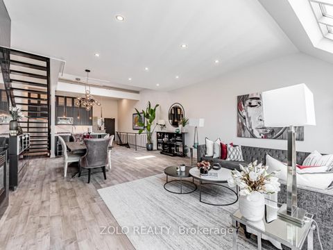 Photo 12 at 304 - 1842 Queen Street E, The Beaches, Toronto