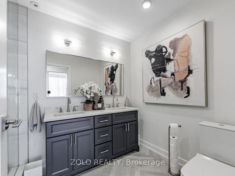 Photo 16 at 304 - 1842 Queen Street E, The Beaches, Toronto