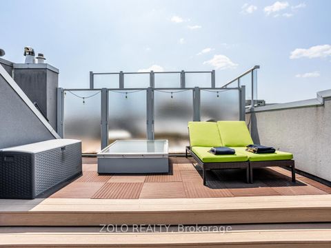 Photo 24 at 304 - 1842 Queen Street E, The Beaches, Toronto