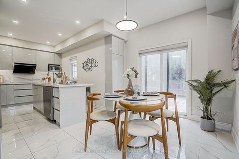 Photo 16 at 20 Havenwood Trail, Keswick South, Georgina