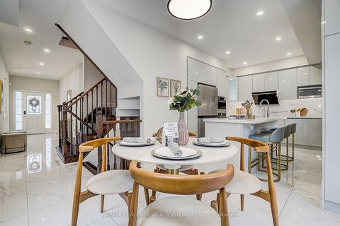 Photo 17 at 20 Havenwood Trail, Keswick South, Georgina