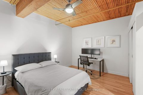 Photo 3 at 105 - 993 Queen Street W, Bellwoods, Toronto