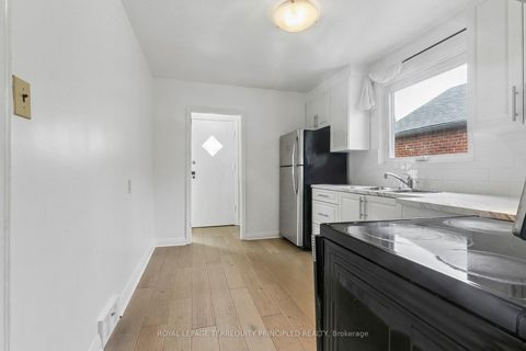 Photo 4 at 104 Galbraith Avenue, Parkview, Toronto