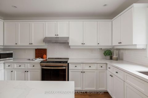 Photo 16 at 52 Angus Drive, Don Valley Village, Toronto