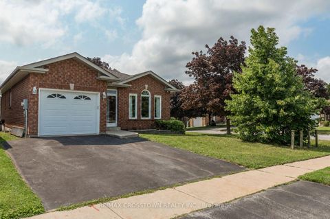 Photo 1 at 1 Lang Drive, Northwest, Barrie