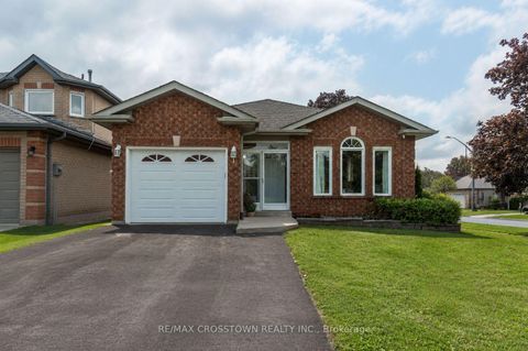 Photo 2 at 1 Lang Drive, Northwest, Barrie