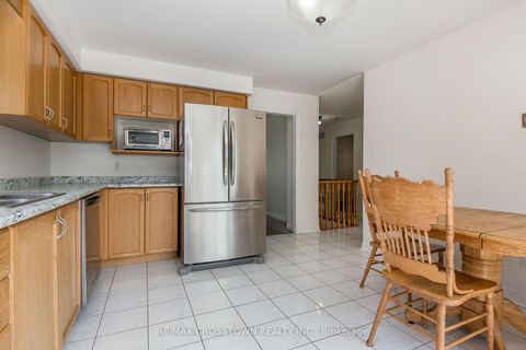 Photo 12 at 1 Lang Drive, Northwest, Barrie