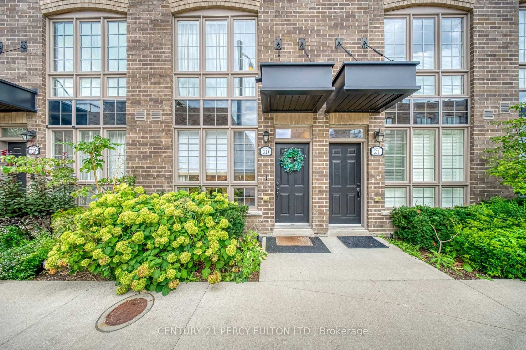 20 - 26 Ernest Avenue, Junction, Toronto photo 7