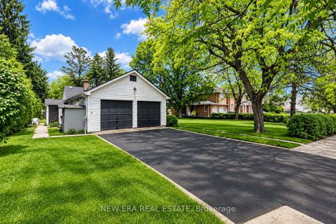 Photo 2 at 28 Thomas Avenue, Highland Creek, Toronto