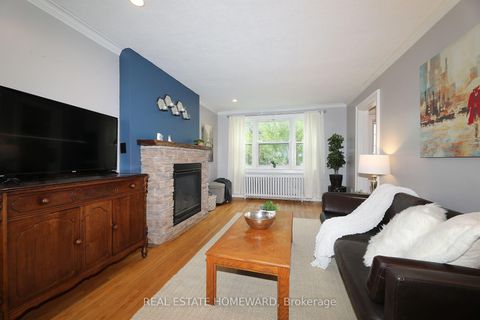 Photo 5 at 1 Pinegrove Avenue, Cliffside, Toronto