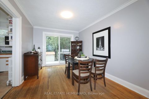 Photo 6 at 1 Pinegrove Avenue, Cliffside, Toronto