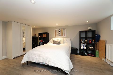 Photo 19 at 1 Pinegrove Avenue, Cliffside, Toronto