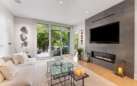 Photo 4 at 33 Tarlton Road, Forest Hill South, Toronto